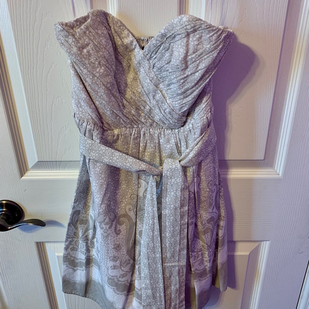 EXPRESS Strapless Mini Dress